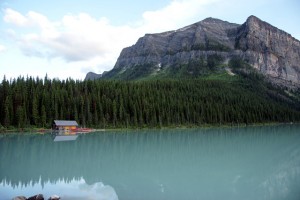 lake-louise-08987s