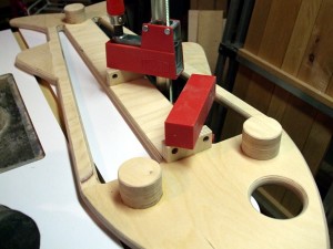 Attaching feet and mallet storage blocks