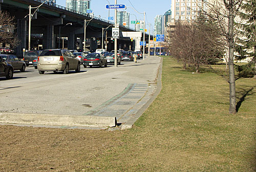 The forgotten Martin Goodman Trail runs into a condo's back lawn near Spadina The forgotten Martin Goodman Trail runs into a condo's back lawn near Spadina