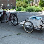 The new trailer easily carries two 40lb boxes of cat litter, twice what I would usually carry on my BOB Yak. I could easily have carried a third without approaching the load limit.