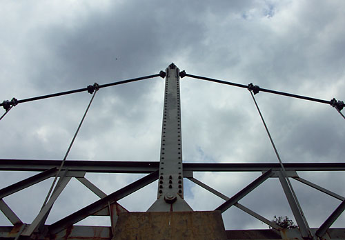 Sewells Road suspension bridge in Scarborough