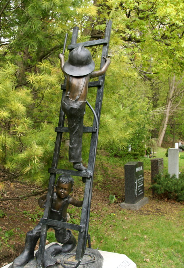 Monument in Mount Pleasant Cemetery