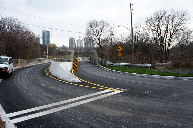 Looking up Pottery Road from west of the Don River