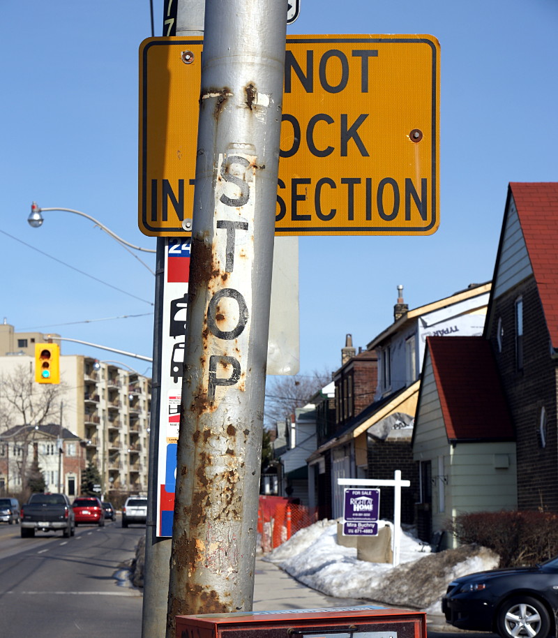 TTC ghost sign on Kingston at Glen Manor